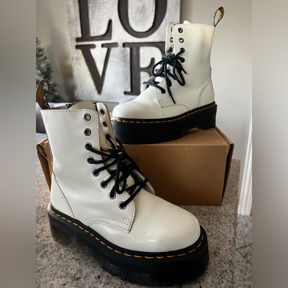 Dr. Martens Platform Jadon Smooth Leather Women's Boots in White